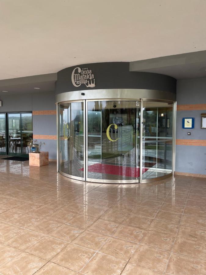Hospedium Hotel Dona Mafalda De Castilla 플라센시아 외부 사진
